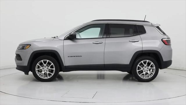 2022 Jeep Compass Latitude Lux 4x4