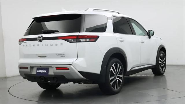 2025 Nissan Pathfinder Platinum 4WD