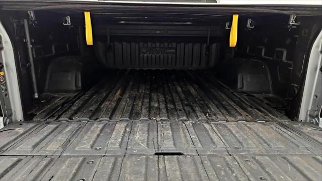 2025 GMC Sierra 1500 4WD Crew Cab Short Box AT4