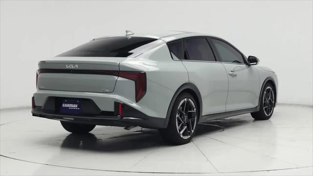 2025 Kia K4 GT-Line