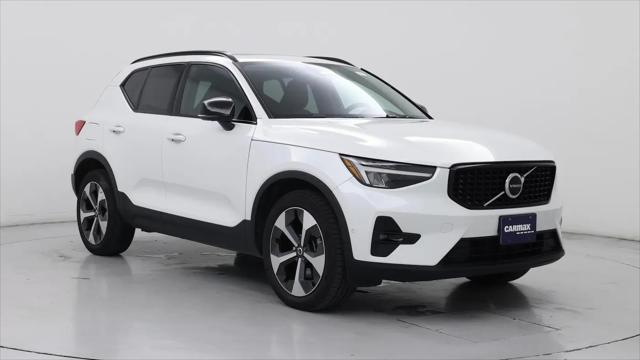 2023 Volvo XC40 B5 Plus Dark Theme for sale in Austin, TX