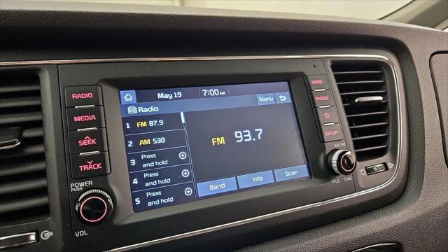 2020 Kia Sedona LX