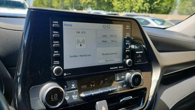 2021 Toyota Highlander LE