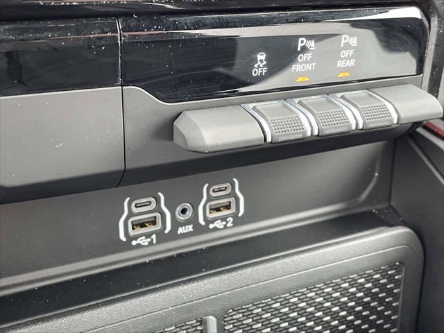 2026 Ram 1500 Rebel Crew Cab 4x4 5'7" Box