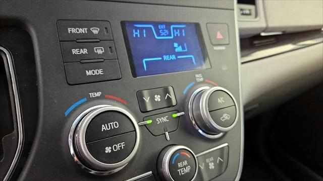 2016 Toyota Sienna XLE Premium 7 Passenger