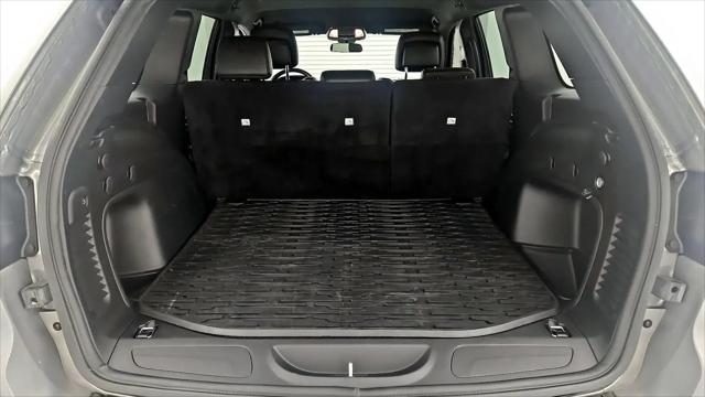 2021 Jeep Grand Cherokee Laredo X 4x2
