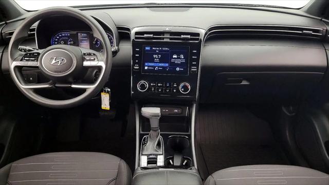 2023 Hyundai Santa Cruz SE