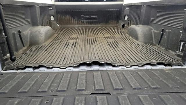 2023 GMC Sierra 3500HD 4WD Crew Cab Long Bed SLE