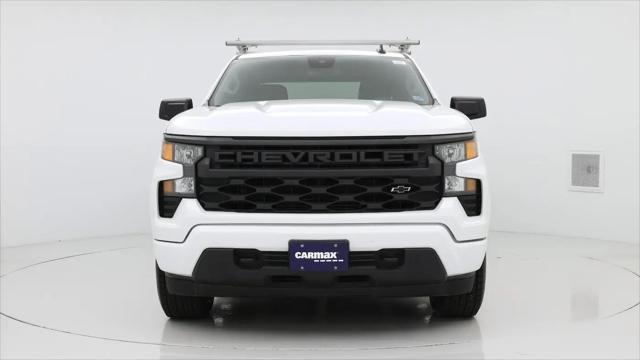 2023 Chevrolet Silverado 1500 4WD Crew Cab Short Bed Custom