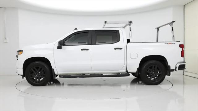 2023 Chevrolet Silverado 1500 4WD Crew Cab Short Bed Custom