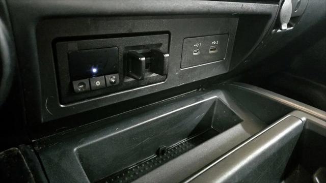 2021 Nissan Titan Crew Cab PRO-4X 4x4
