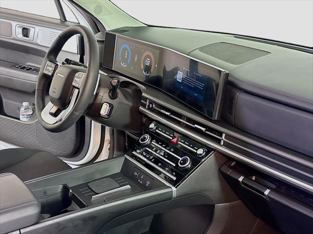 2025 Hyundai Santa Fe SE