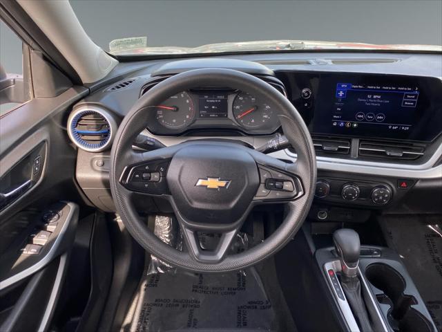 2025 Chevrolet Trax FWD LS