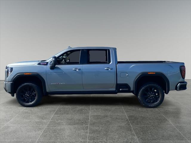 2024 GMC Sierra 2500HD 4WD Crew Cab Standard Bed AT4