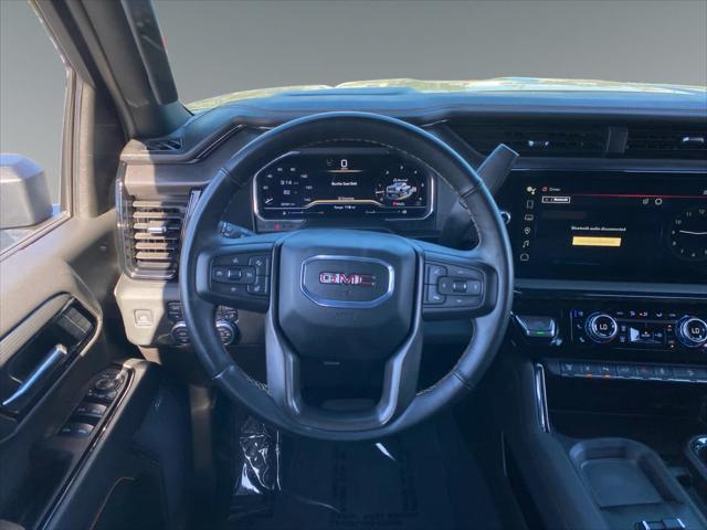2024 GMC Sierra 2500HD 4WD Crew Cab Standard Bed AT4