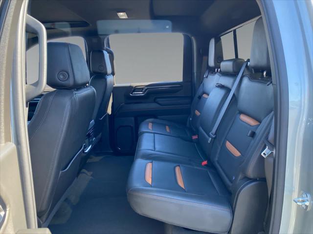 2024 GMC Sierra 2500HD 4WD Crew Cab Standard Bed AT4