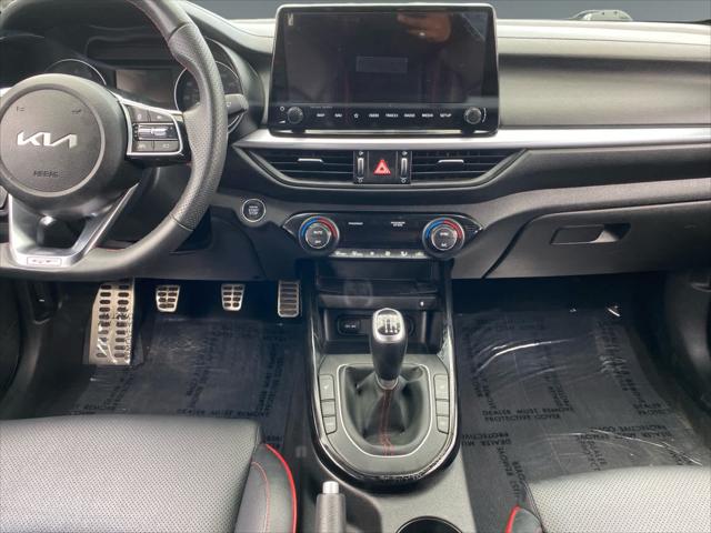2023 Kia Forte GT Manual