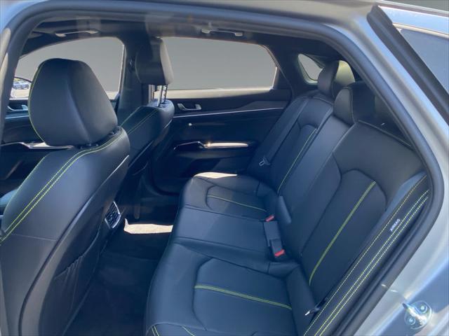 2025 Kia K5 GT