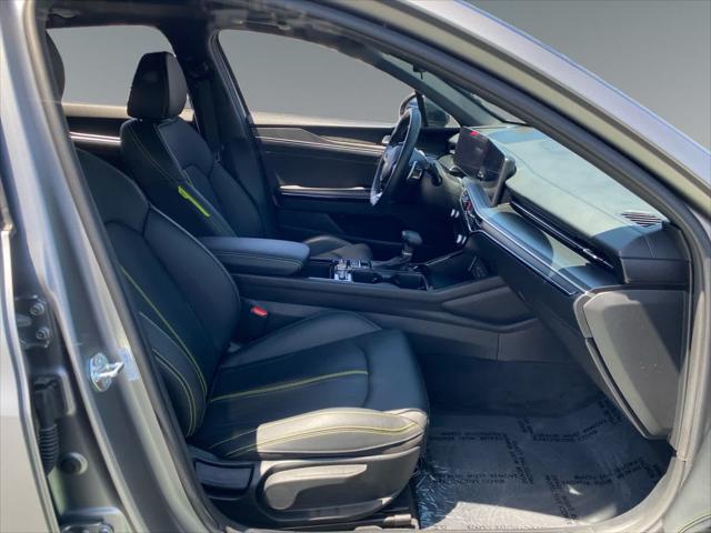 2025 Kia K5 GT