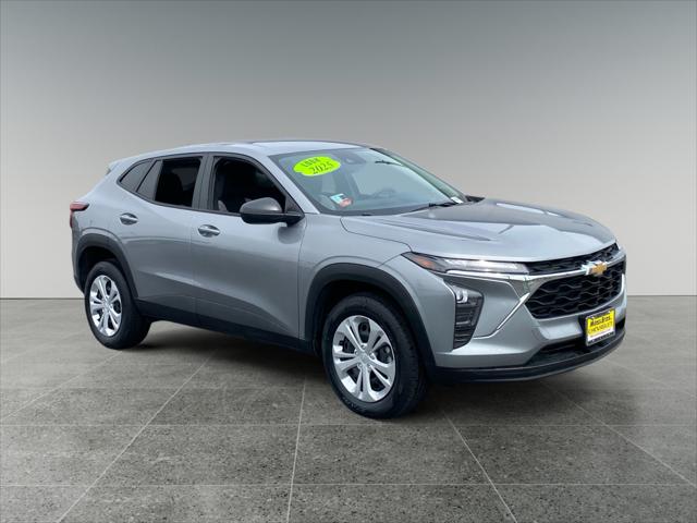 2025 Chevrolet Trax FWD LS