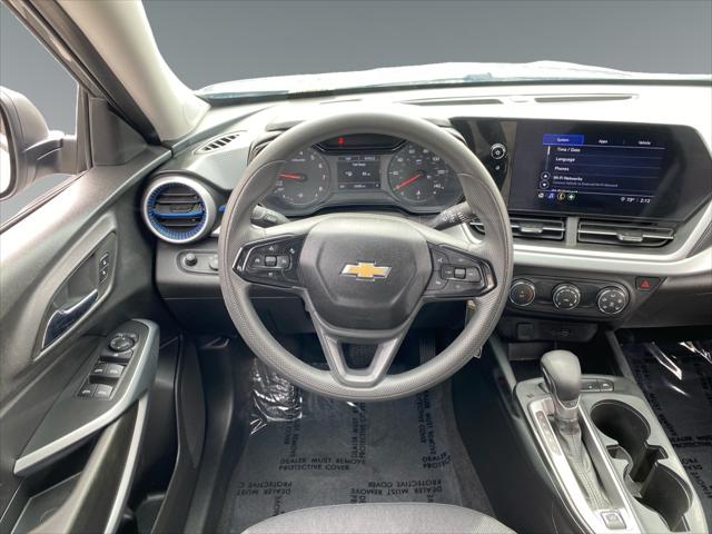2025 Chevrolet Trax FWD LS