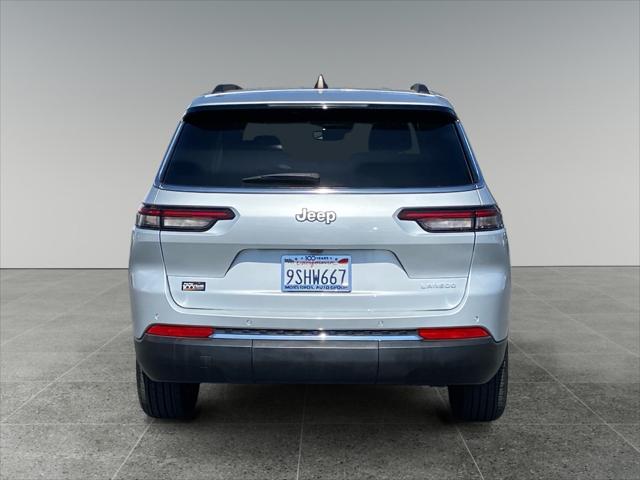 2024 Jeep Grand Cherokee L Laredo 4x2