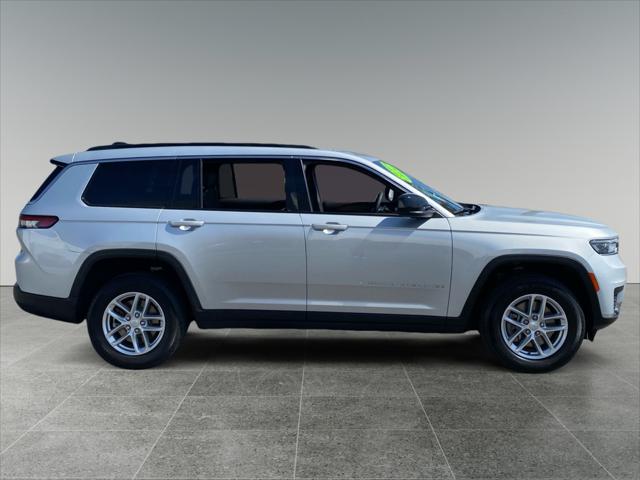 2024 Jeep Grand Cherokee L Laredo 4x2
