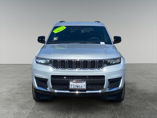 2024 Jeep Grand Cherokee L Laredo 4x2