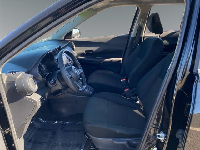 2024 Nissan Kicks S Xtronic CVT