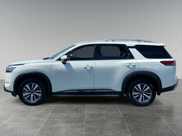 2024 Nissan Pathfinder SL FWD