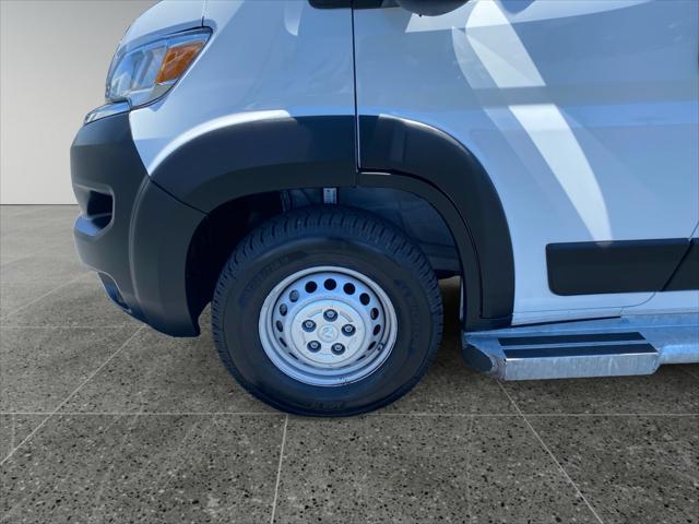 2025 Ram ProMaster 2500 Cargo Van Tradesman Low Roof 136" WB w/Pass Seat
