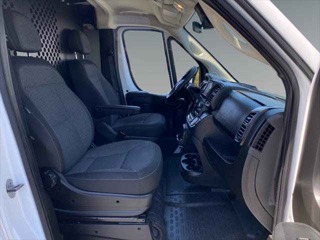 2025 Ram ProMaster 2500 Cargo Van Tradesman Low Roof 136" WB w/Pass Seat