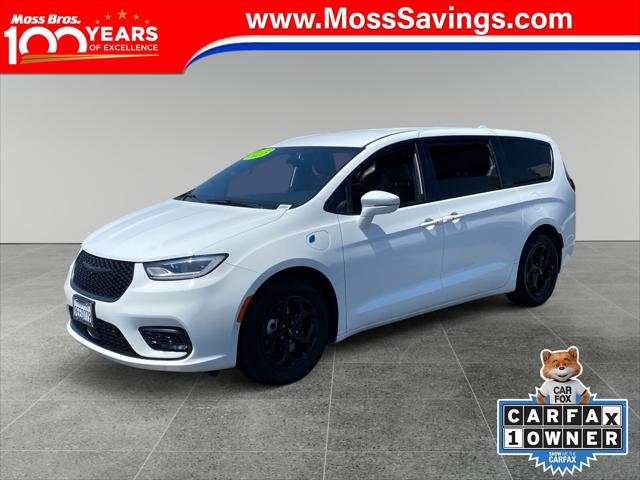 2022 Chrysler Pacifica Hybrid Touring L for sale in Moreno Valley, CA