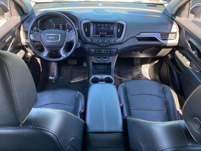 2024 GMC Terrain AWD AT4