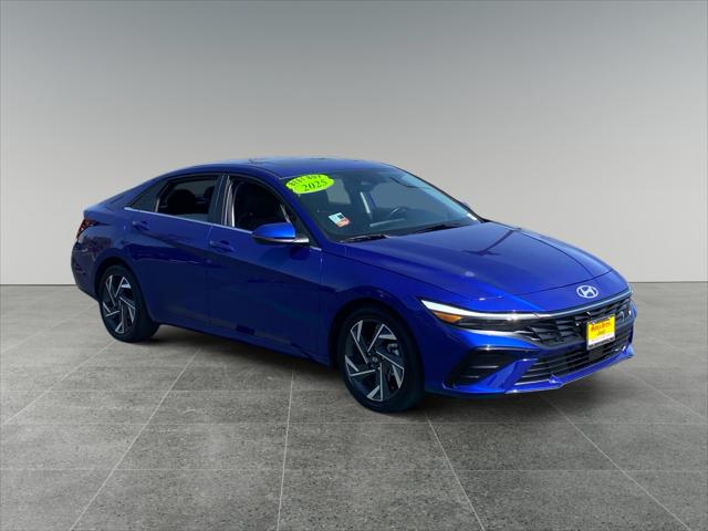 2025 Hyundai Elantra Limited