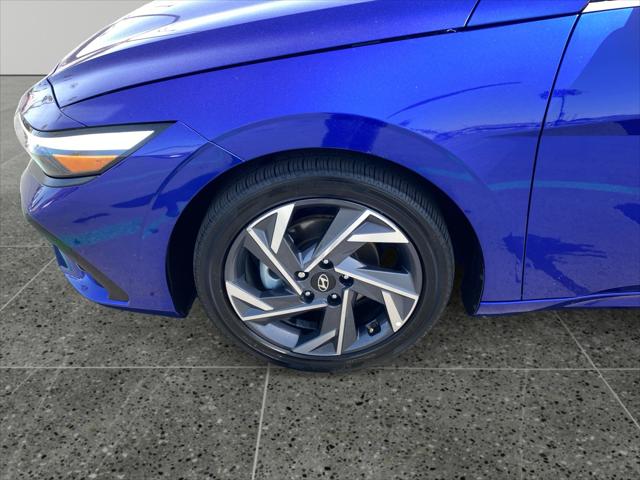 2025 Hyundai Elantra Limited