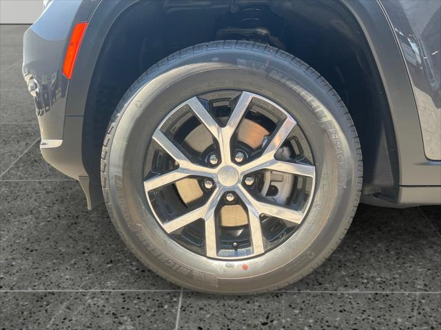 2025 Jeep Grand Cherokee L Limited 4x2