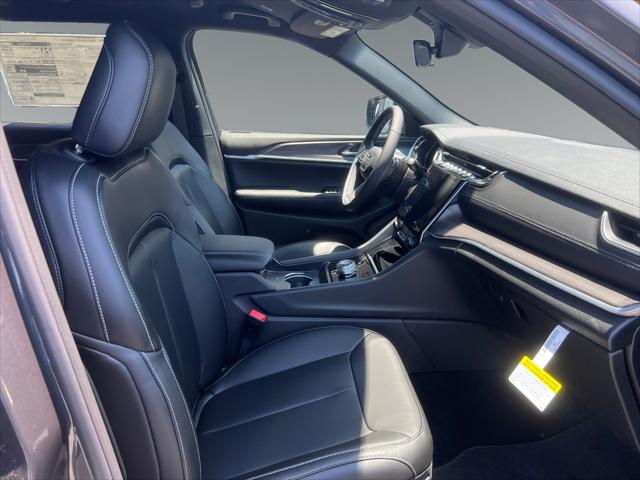 2025 Jeep Grand Cherokee L Limited 4x2