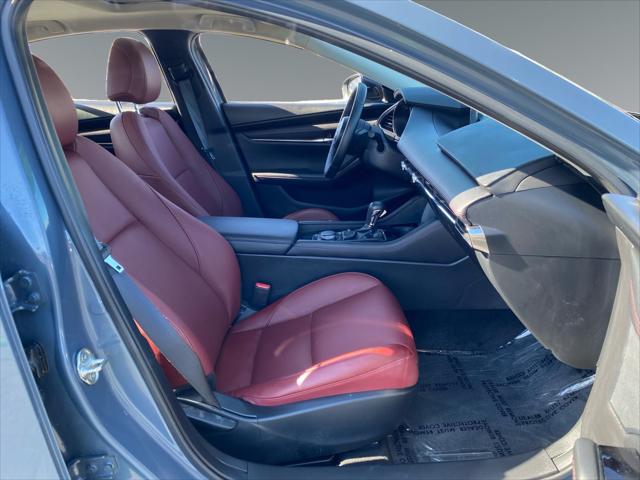 2025 Mazda Mazda3 2.5 S Carbon Edition