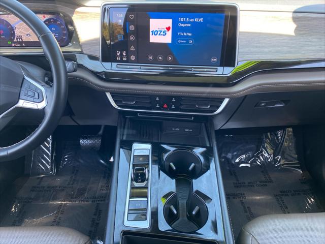 2025 Volkswagen Atlas 2.0T SEL