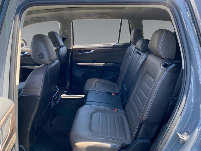 2025 Volkswagen Atlas 2.0T SEL