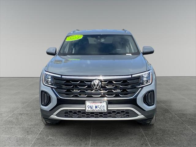 2024 Volkswagen Atlas Cross Sport 2.0T SE w/Technology