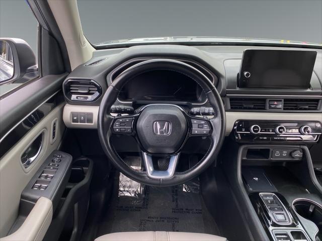 2023 Honda Pilot 2WD Touring