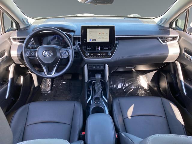 2024 Toyota Corolla Cross XLE