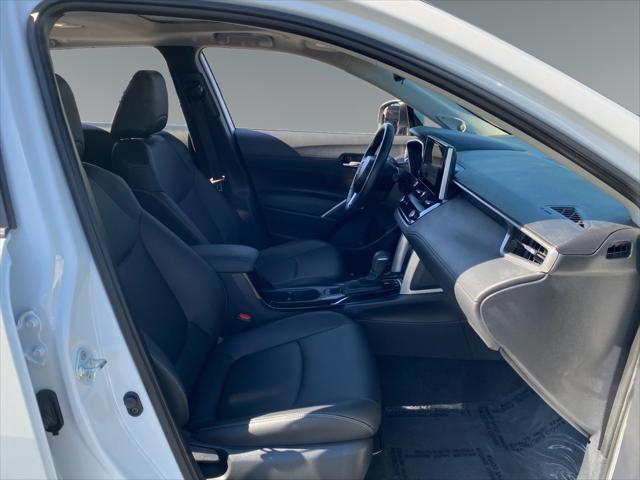 2024 Toyota Corolla Cross XLE