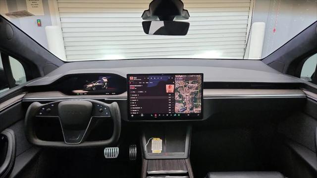 2022 Tesla Model X Plaid Tri Motor All-Wheel Drive