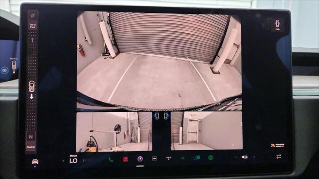 2022 Tesla Model X Plaid Tri Motor All-Wheel Drive