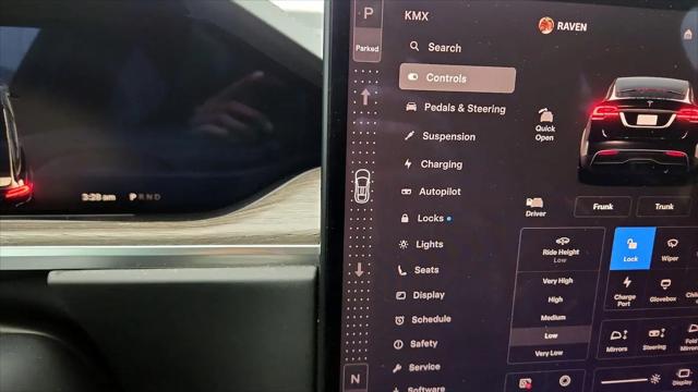2022 Tesla Model X Plaid Tri Motor All-Wheel Drive