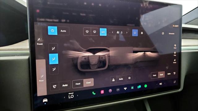 2022 Tesla Model X Plaid Tri Motor All-Wheel Drive