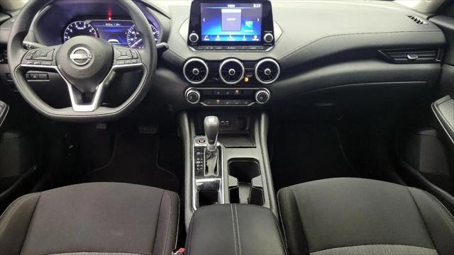2024 Nissan Sentra SV Xtronic CVT